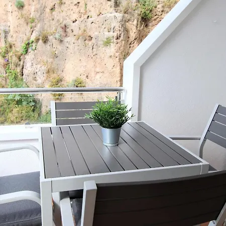 Tess Apartamento Crespo